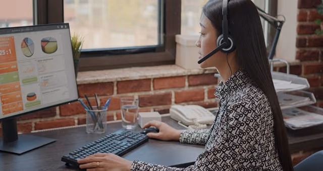 8 smart ways drive call center performance