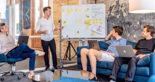 what are effective customer service strategies