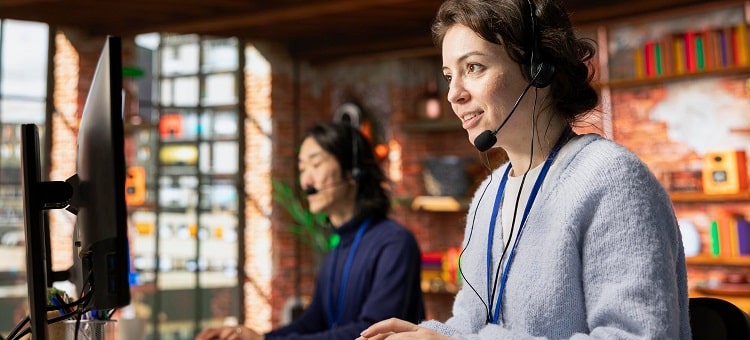 The Psychology Behind Customer Trust in 24/7 Support Models